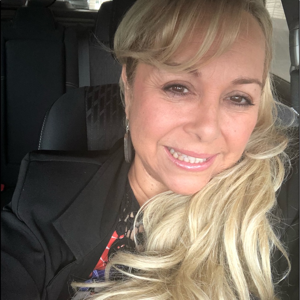 Meet your Posher, Ana beatriz